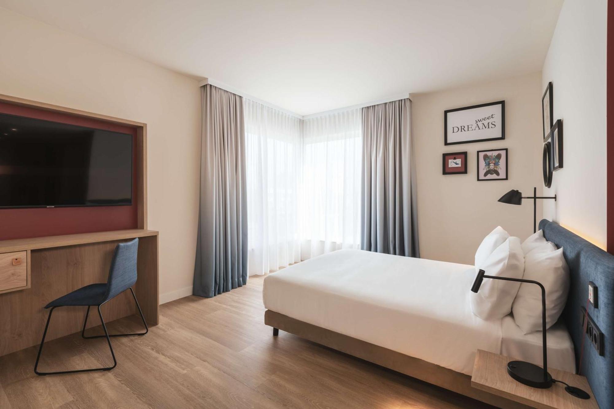 Hampton By Hilton Констанц